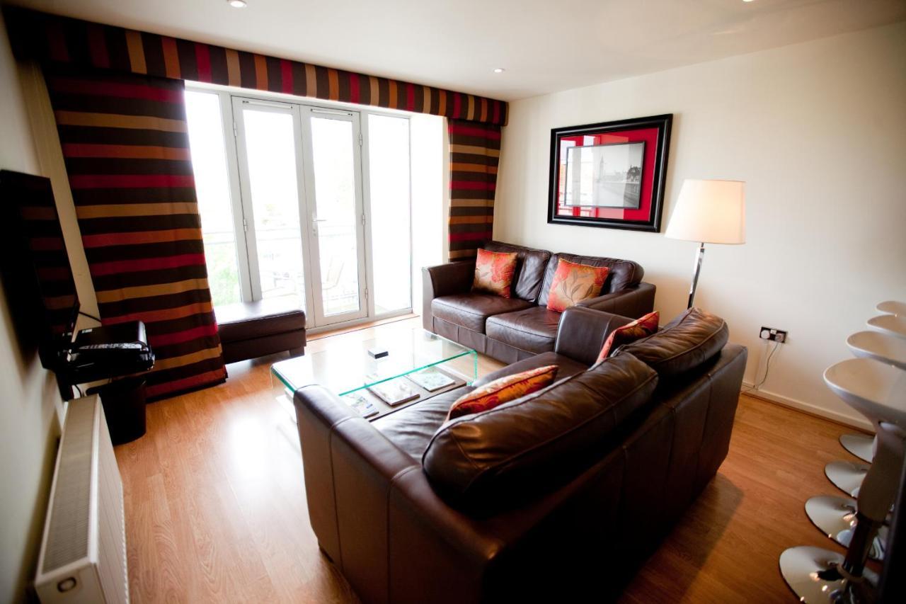 Chelmsford Serviced Apartments Esterno foto